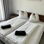 Im Mitanond Schlafen - Am Keutschachersee