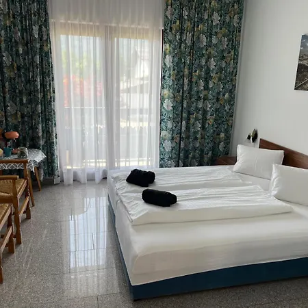 Гостевой дом Im Mitanond Schlafen - Am Keutschachersee