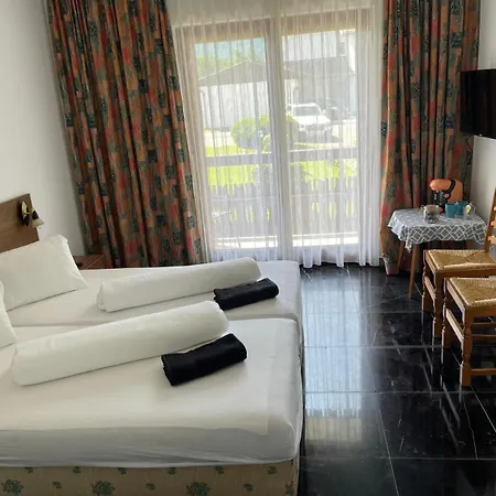 Vendégház Im Mitanond Schlafen - Am Keutschachersee Plaschischen