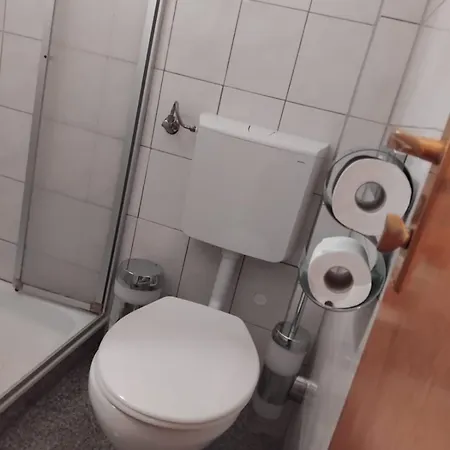 Vendégház Im Mitanond Schlafen - Am Keutschachersee Plaschischen