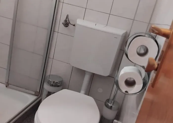 Gasthof Im Mitanond Schlafen - Am Keutschachersee Plaschischen